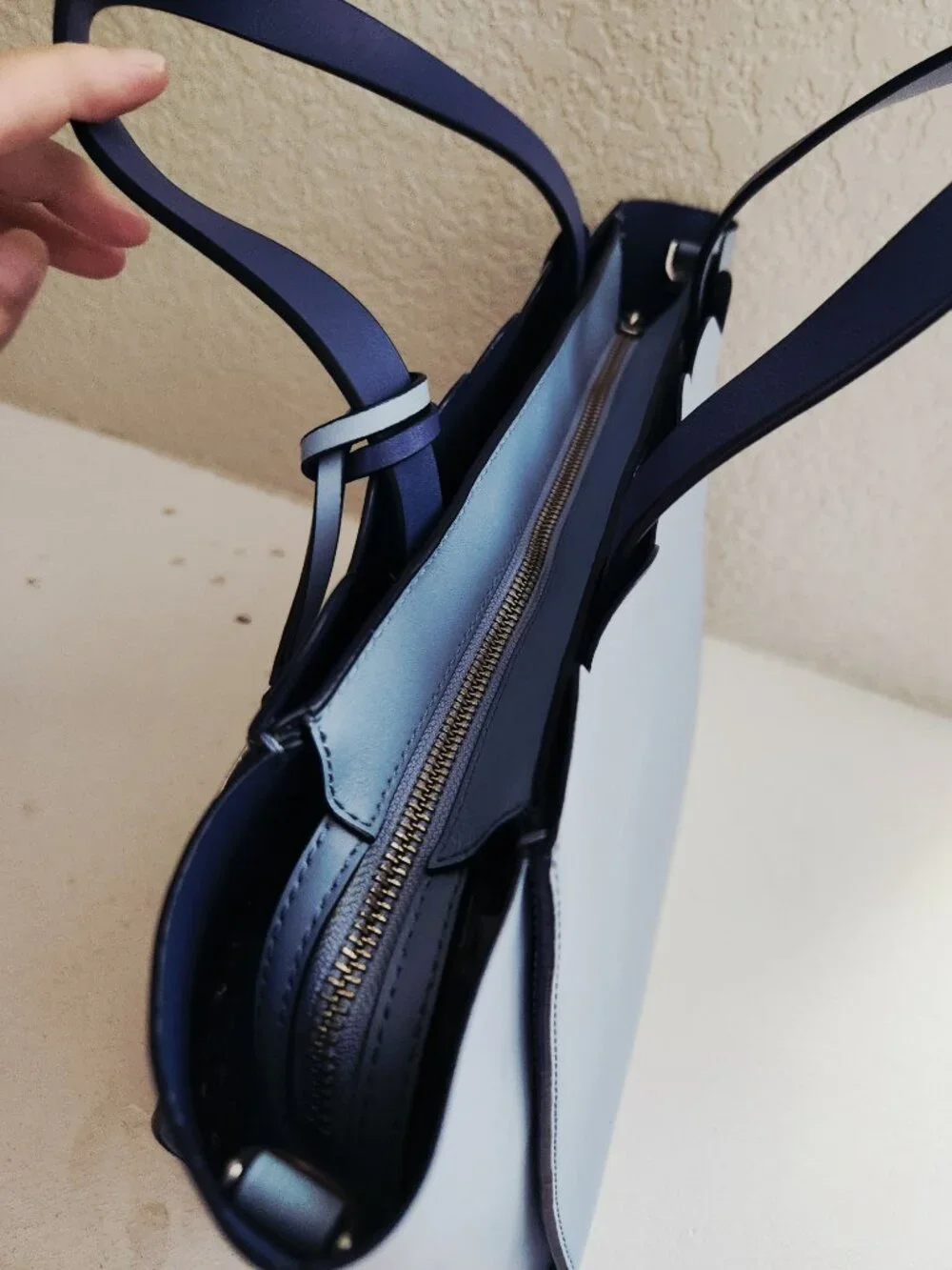 Euc Kate Spade Blue Dawn Scalloped Leather Shoulder Bag Tote